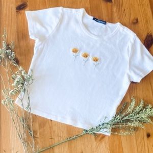 Flower crop tee